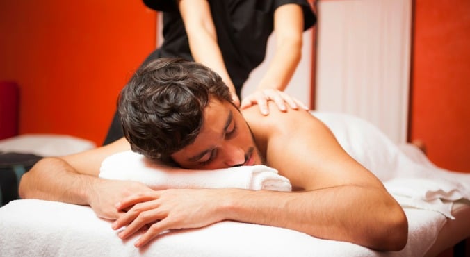 Is It Rude To Not Talk During Massage?